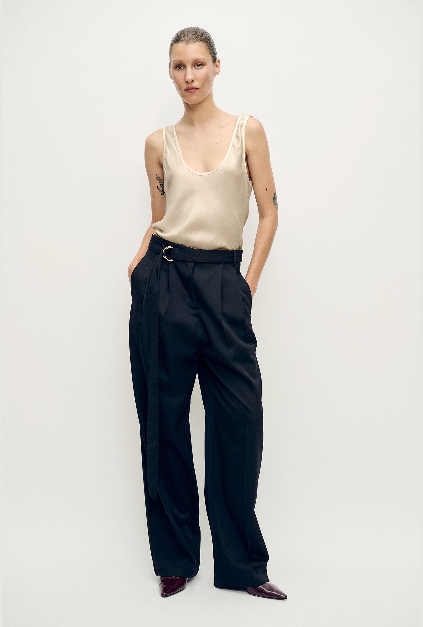 Scoop Neck Tank Hazelnut