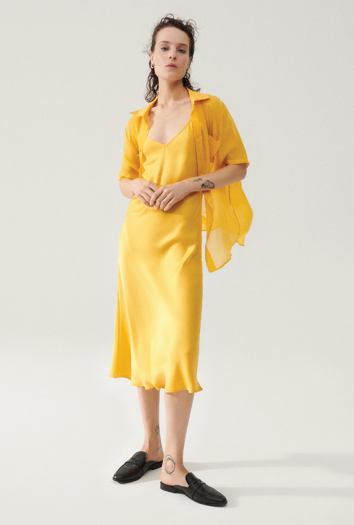 Chiffon Short Sleeve Boyfriend Shirt Goldfinch