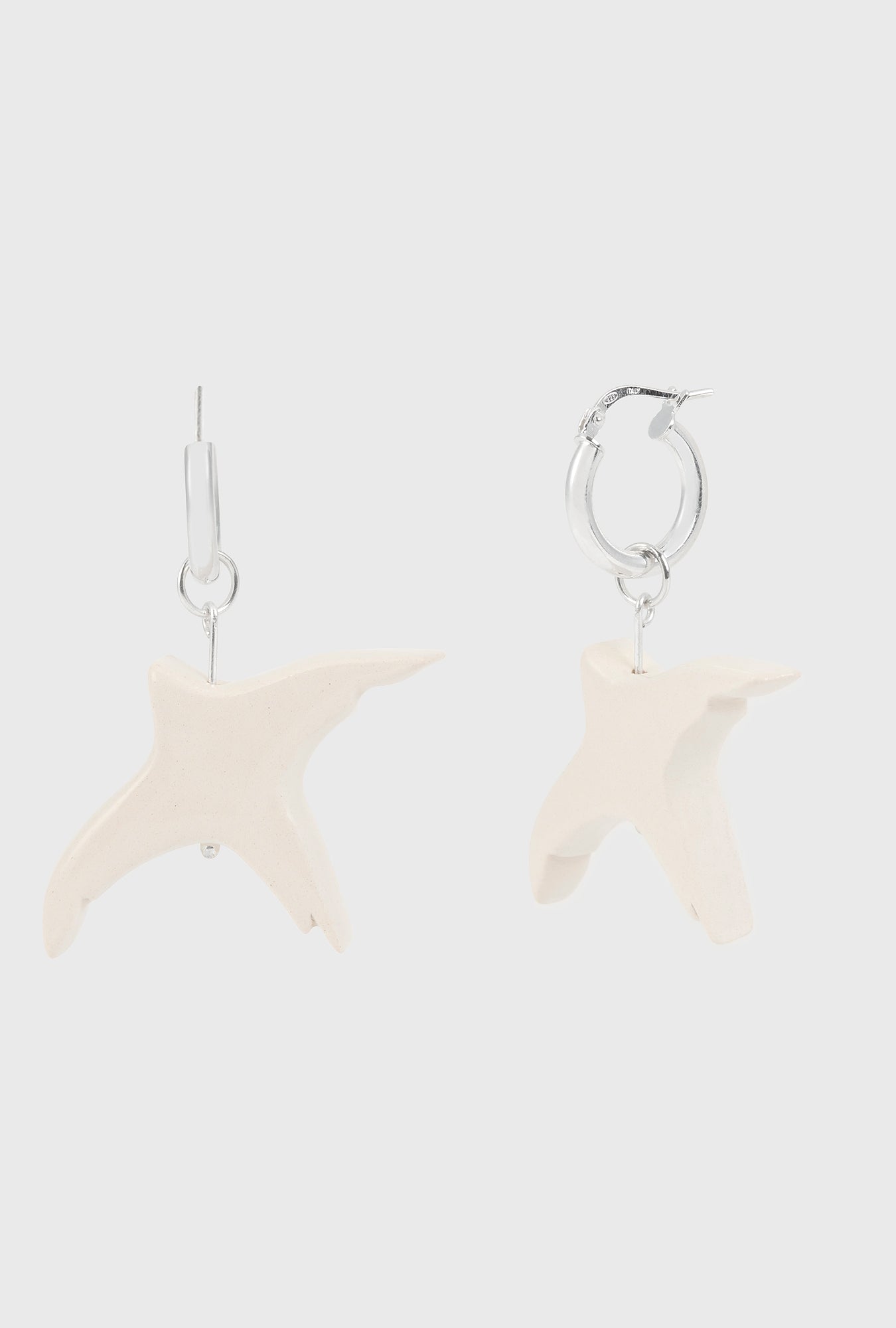 Raven Earrings White