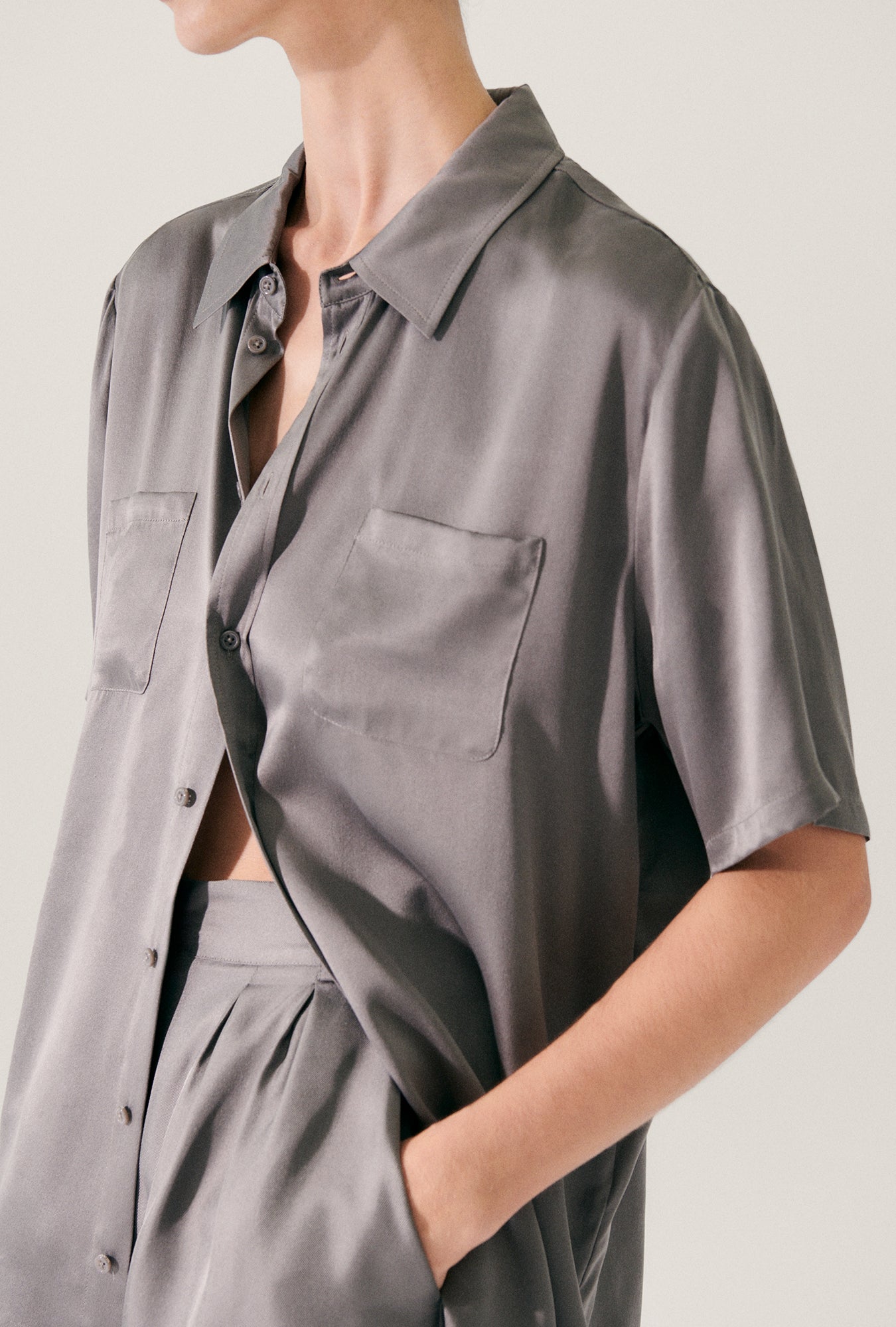 Short Sleeve Boyfriend Shirt Grey Pearl