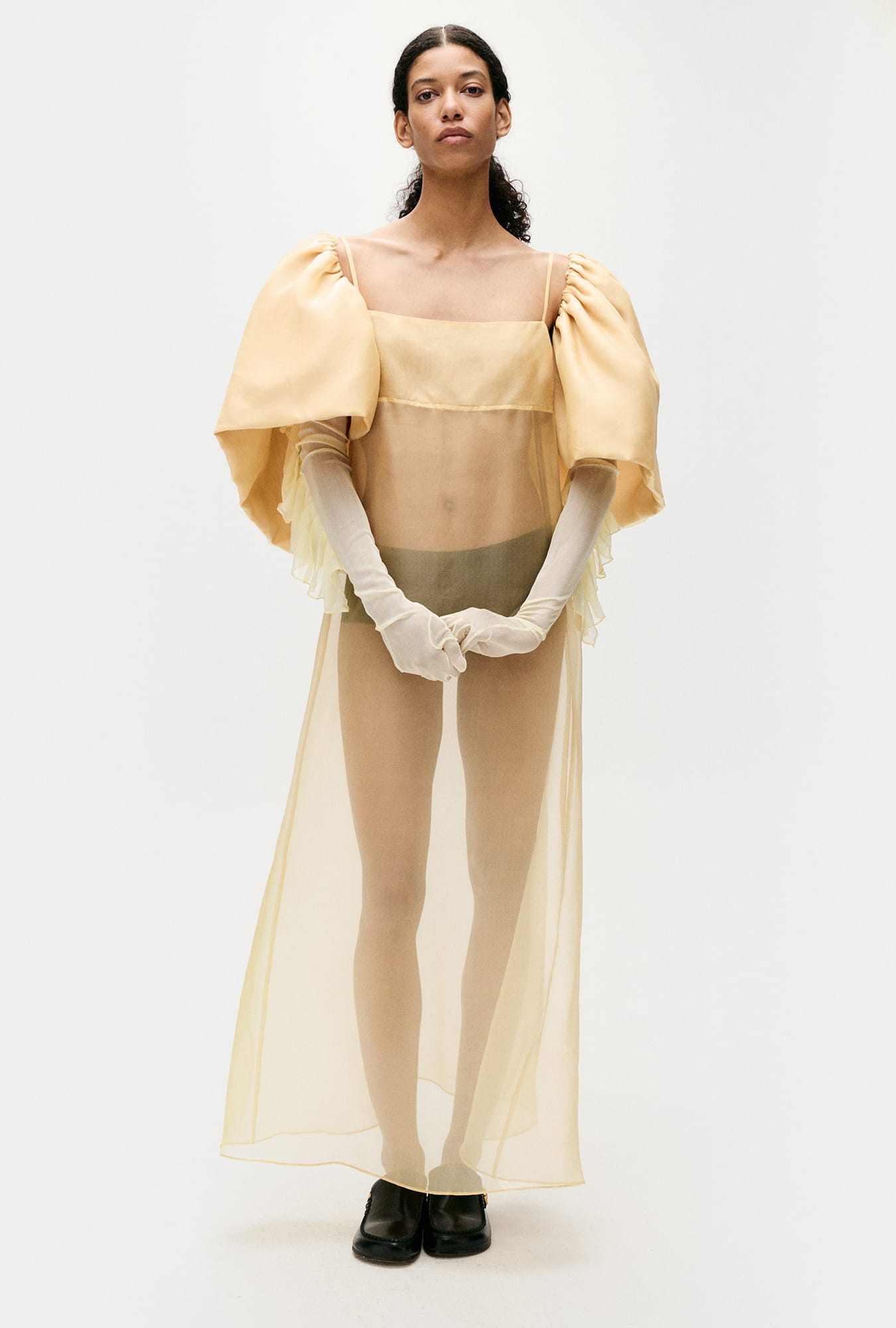 Organza Cape Beige