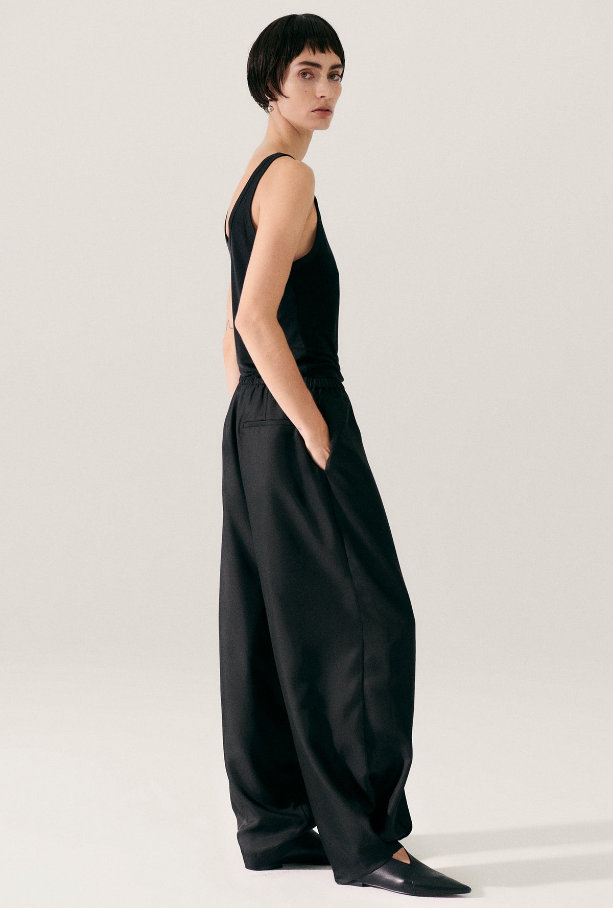 Jersey Scoop Tank Black