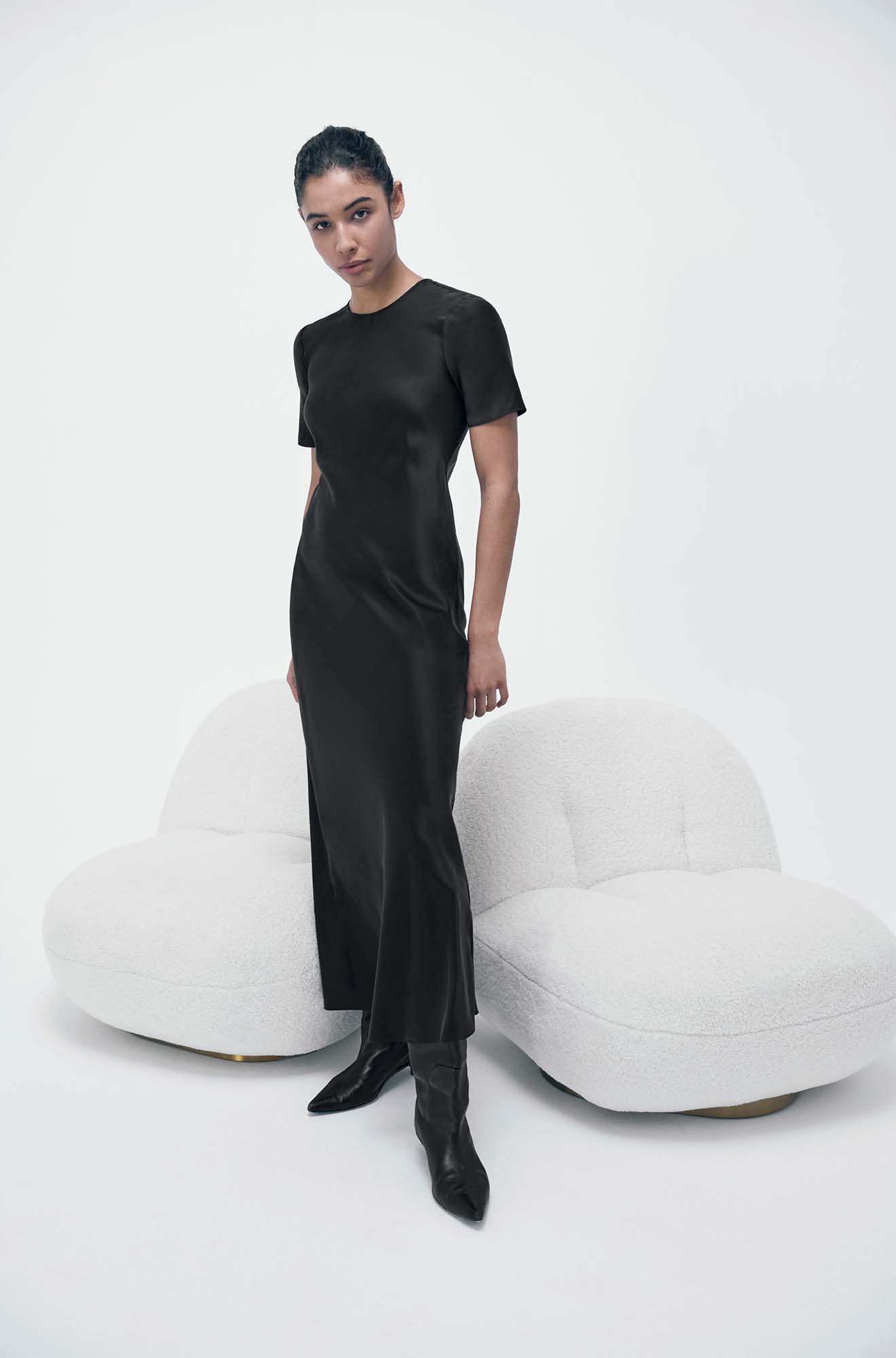 Short Sleeve Bias Dress Black