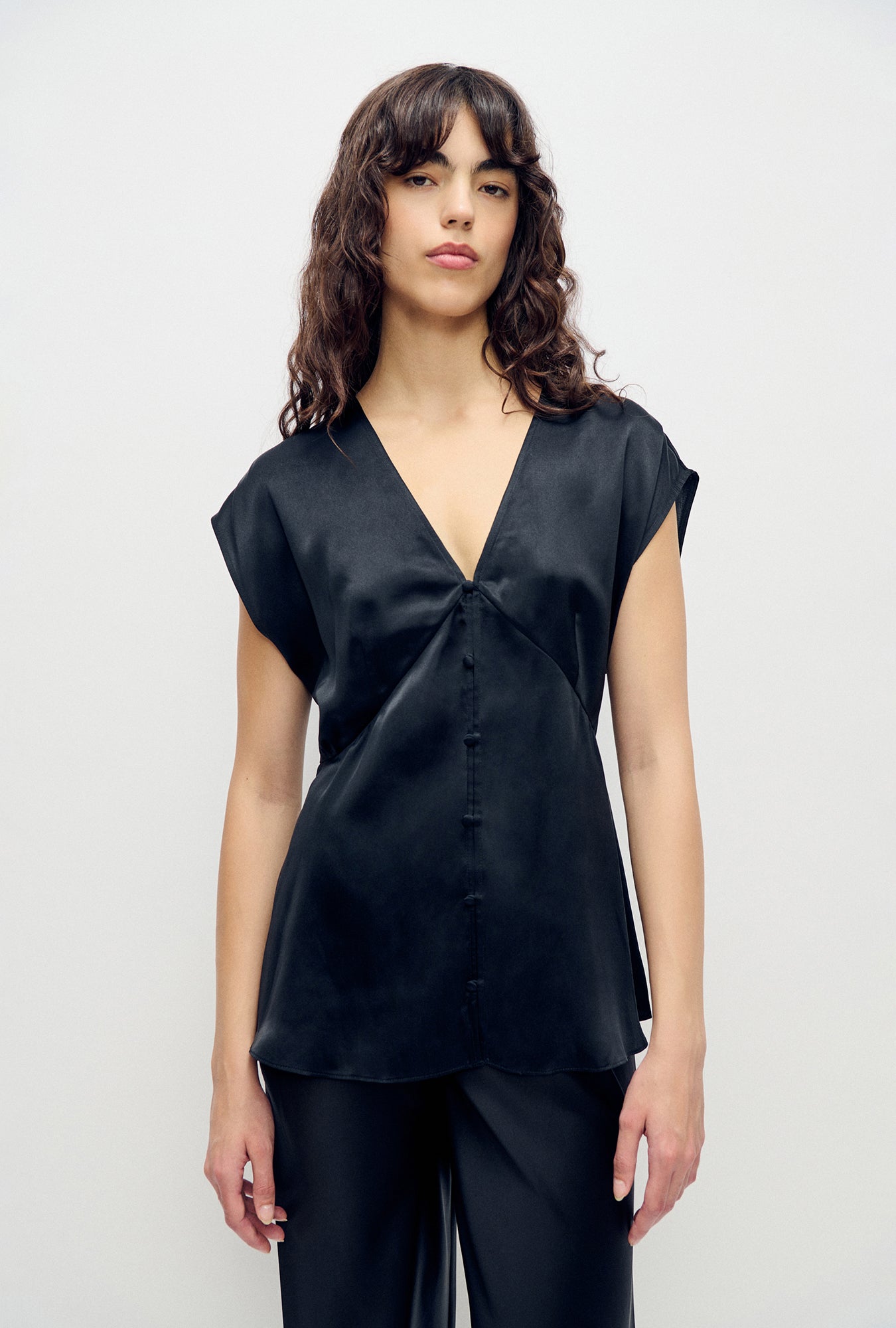 V-Neck Top Black