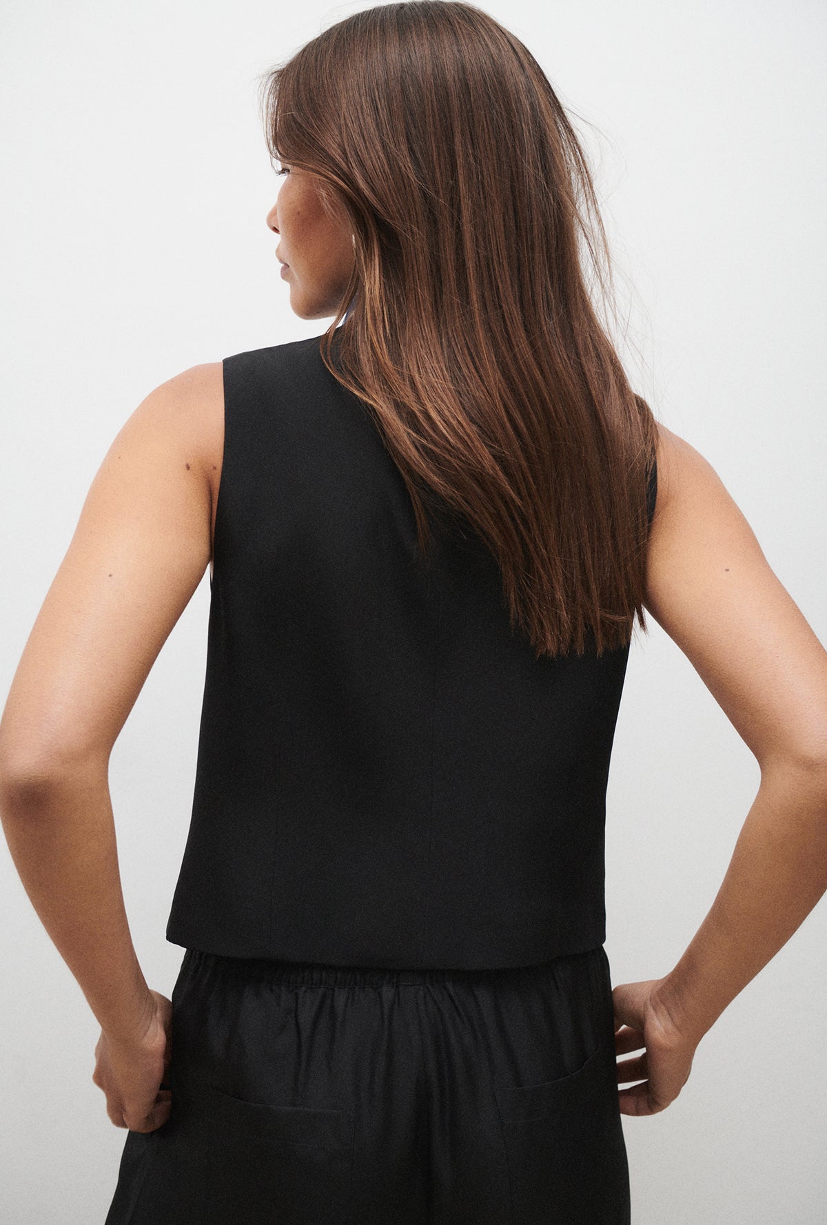 Twill Vest Black