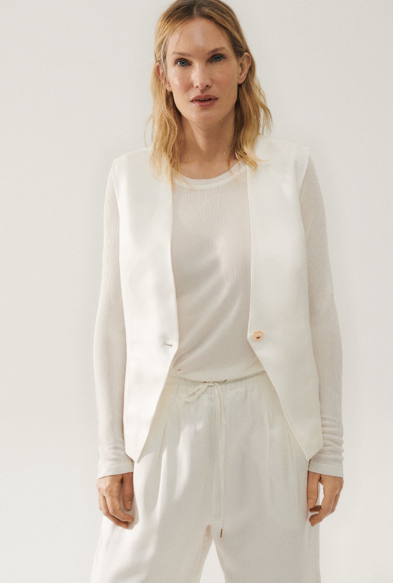 Twill Slouch Vest White