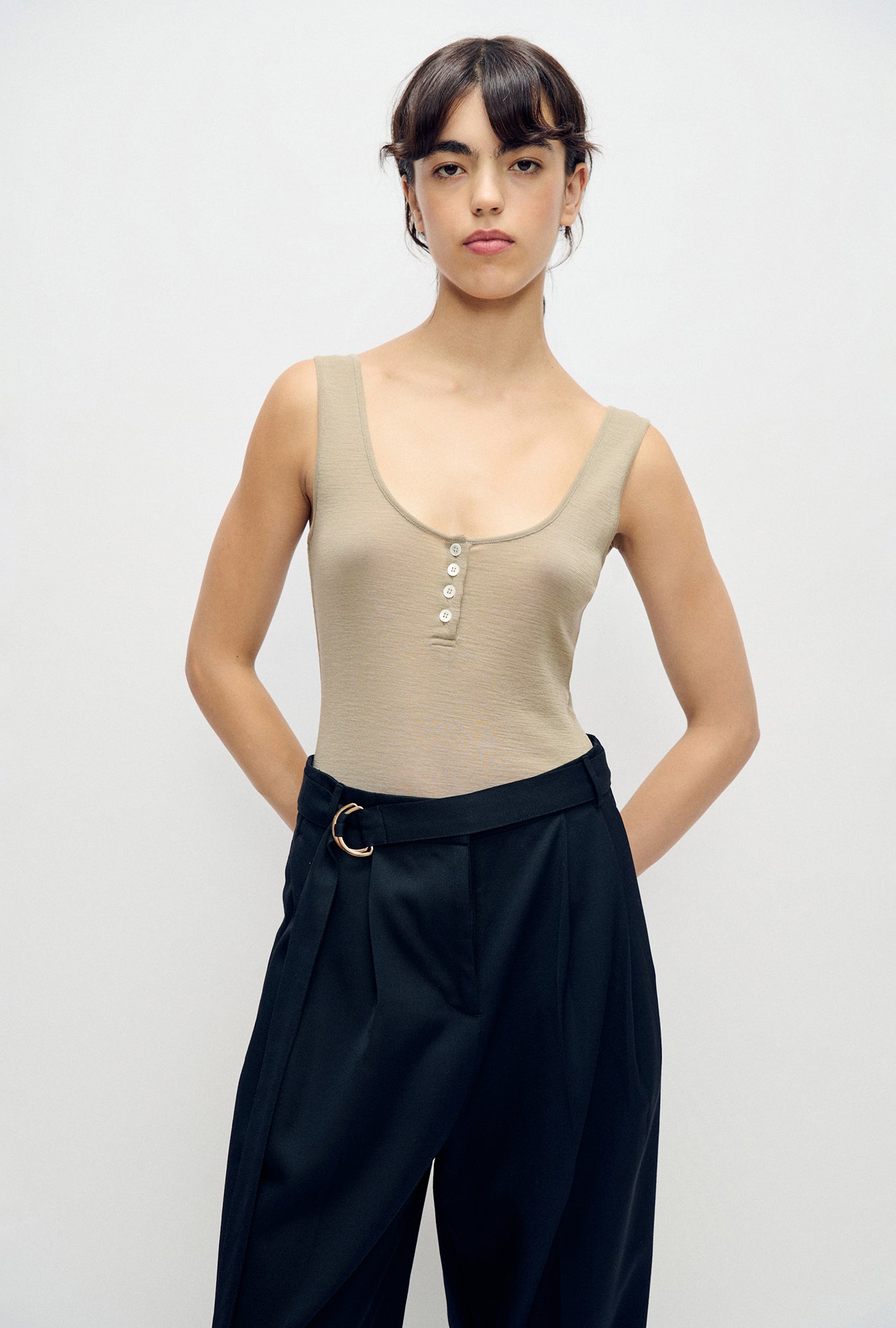 Merino Henley Tank Saddle