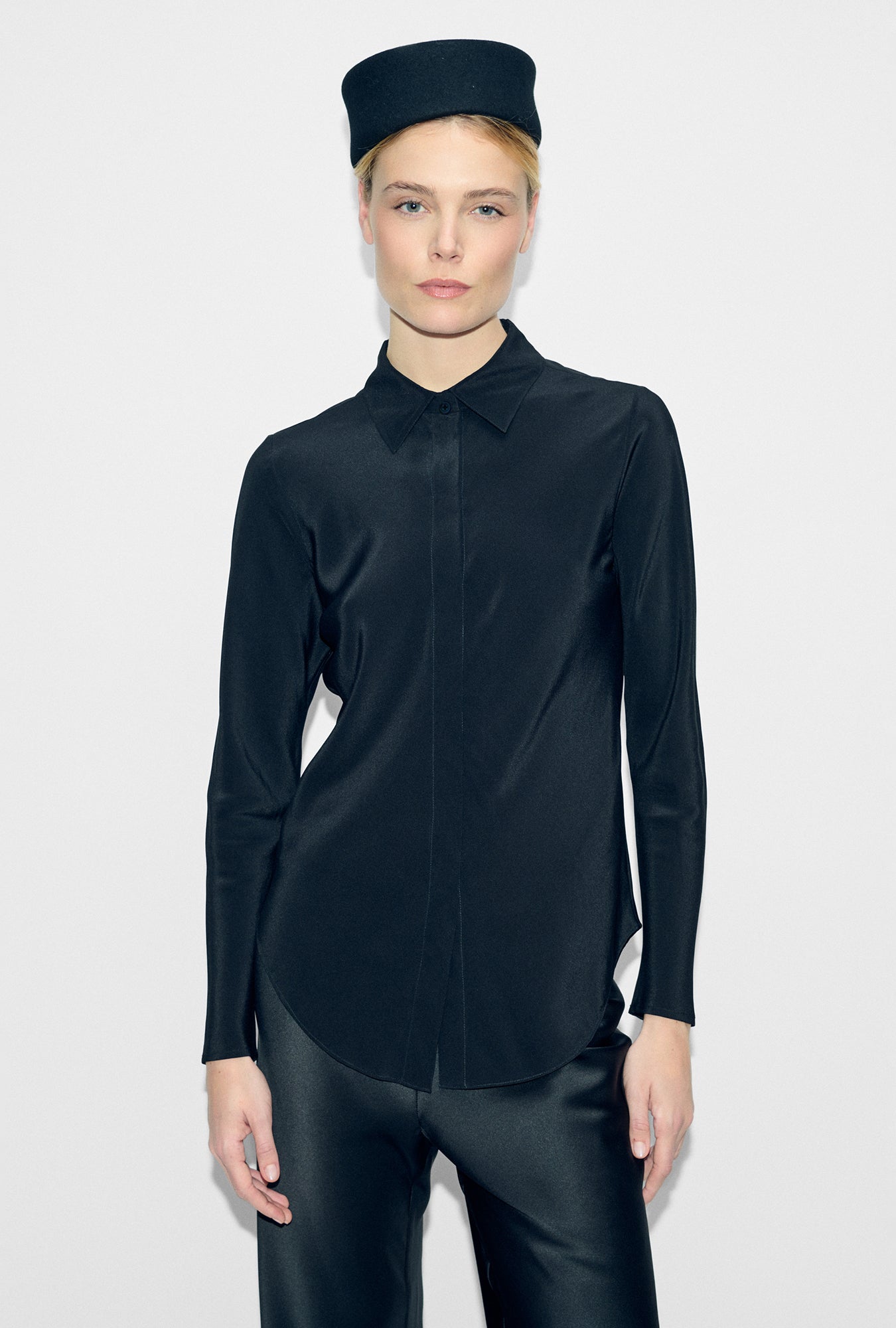 CDC Bias Cut Shirt Black